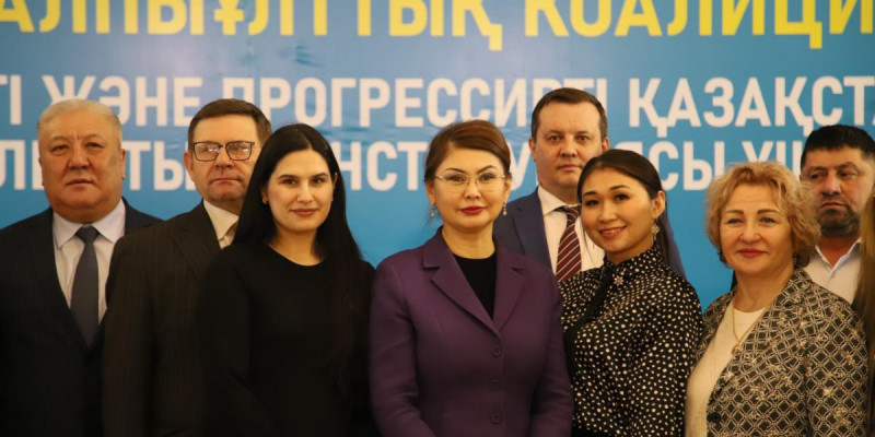 Өскеменде шағын және орта бизнес пен агроөнеркәсіп кешені өкілдері конституциялық өзгерістерді қолдады