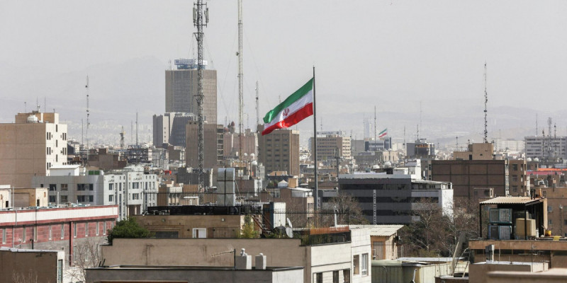 Иран өзін қорғау үшін барлық шараны қолданатынын мәлімдеді