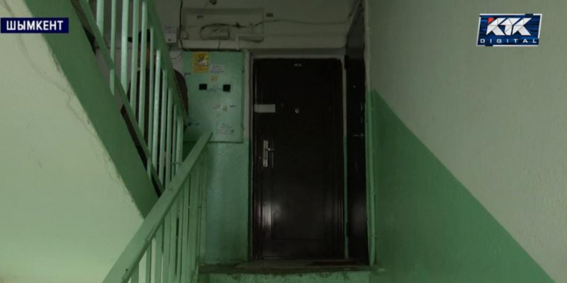 Шымкентте қайғылы оқиға: Бір подъездегі үш пәтерден 4 адамның мәйіті табылды