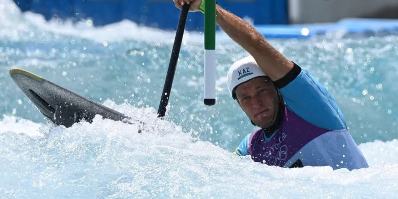 Александр Куликов еспелі слаломнан Таиландтағы турнирде алтын жеңіп алды