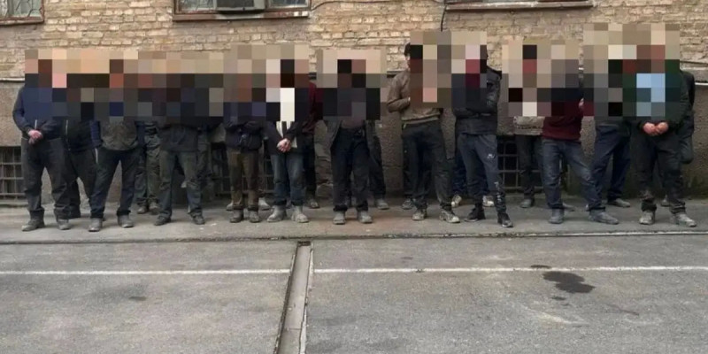 Шымкентте заңсыз жұмыс істеген 20 шетел азаматы ұсталды