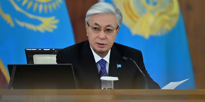 Мемлекет басшысы Иранның көрші елдерге шабуылдан бас тарту шешімін құптайды