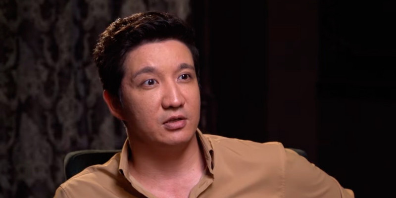 Айқын Төлепберген махаббат туралы әндерінің кімге арналғанын айтты