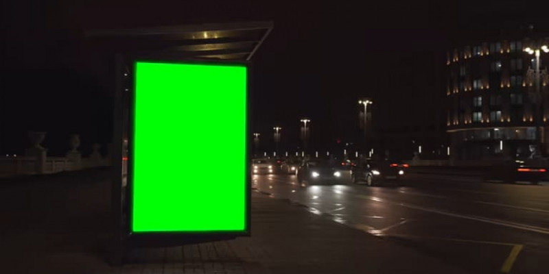 Шымкентте бұзақылар 22 аялдаманы бүлдірген