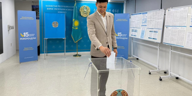 Ұлттық мәселелерде әр азаматтың дауысы маңызды — Сеулдегі отандасымыз Ернар Сарсенбаев