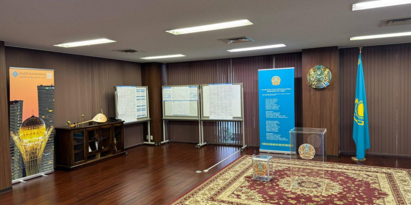 Референдум: Шетелдегі 71 учаске өз жұмысын бастады