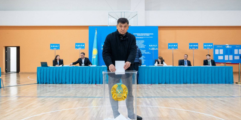 ҚТЖ басшысы жұмыс орнында дауыс берді