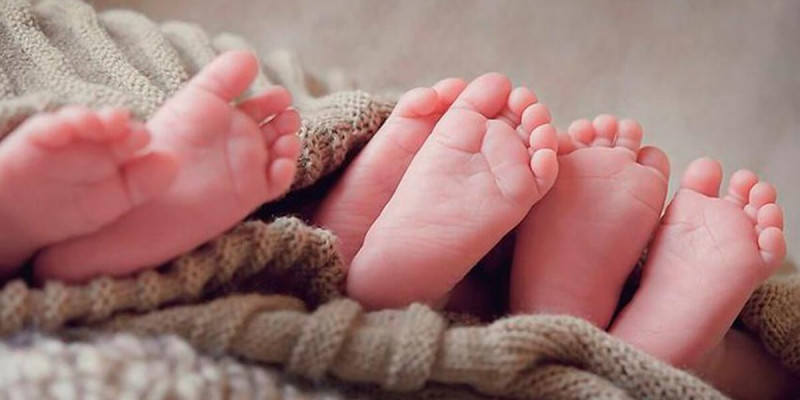 Референдум күні Атырауда екі бірдей үшем дүниеге келді