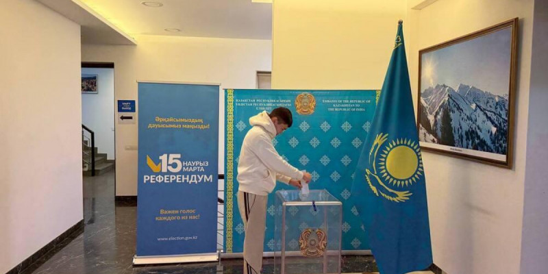Шетелде 12 мыңнан астам қазақстандық референдумда дауыс берді