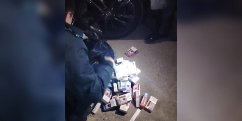 Шымкентте вейптерді заңсыз сатқан күдіктілер ұсталды