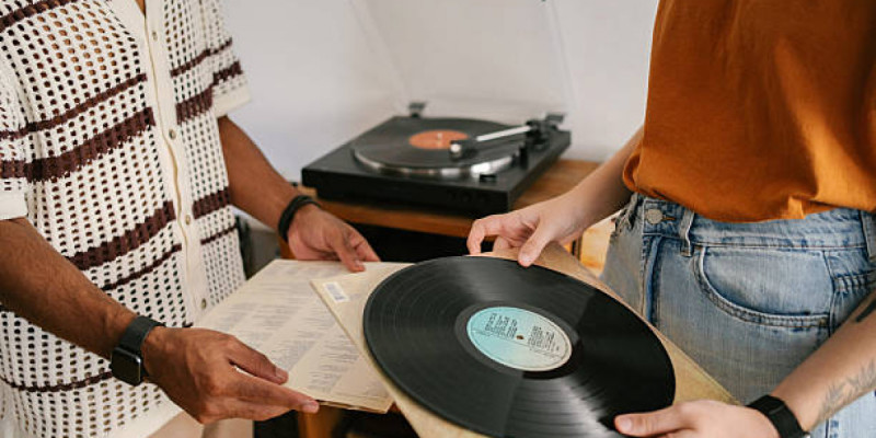 Сатылымы $1 млрд-тан асқан: винил пластинкаларға деген сұраныс қайтадан күрт өсті
