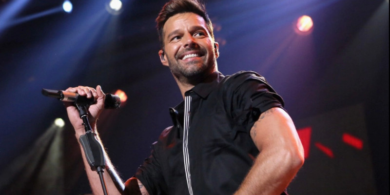 Әйгілі әнші Рики Мартин Алматыда концерт береді