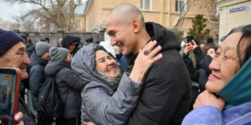 Әскер қатарына алынған сарбаздардың алғашқы легі жіберілді