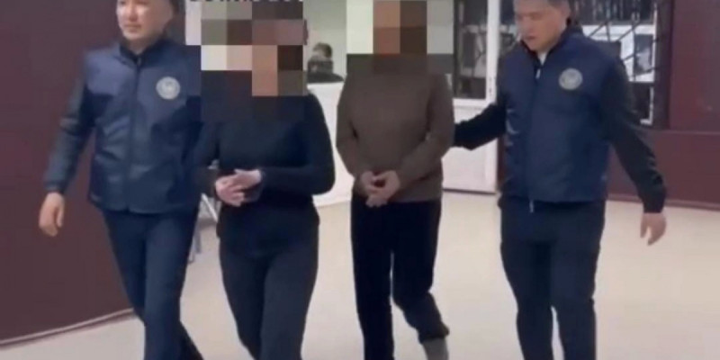 Атырауда алаяқтық жасады деген күдікпен екі әйел ұсталды