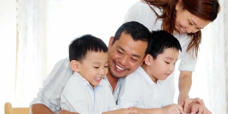 Балаға жақсы көретініңді көбірек айт