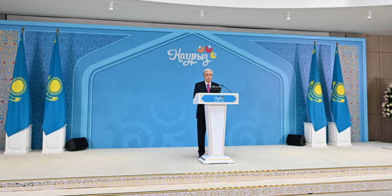 "Халыққа шынайы ризашылығымды білдіремін": Президент референдумға қатысқан азаматтарға алғыс білдірді