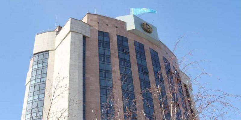 «Жеткізілмеген сәлемдеме»: Полиция алаяқтардың жаңа тәсілі туралы ескертті