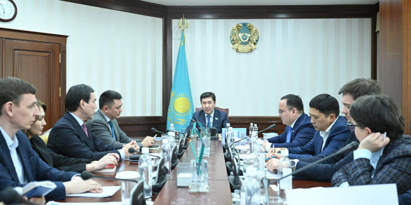 Нәтижеге негізделген жұмыс: «AMANAT» жобаларының тиімділігі талқыланды