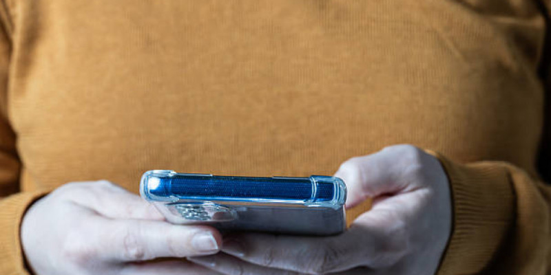 Смартфонға 6 сағаттан артық қарау жүрекке қауіпті