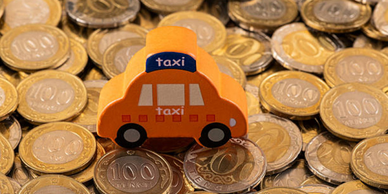 Маңғыстау облысында инватакси қызметі арқылы 5,3 млн теңге ұрланған