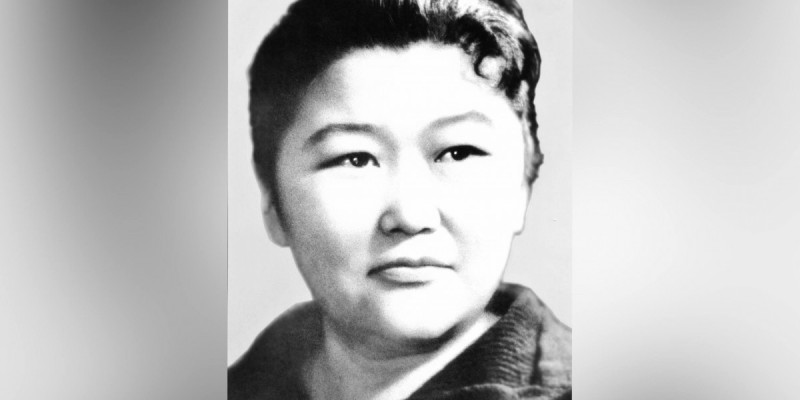 Белгілі театртанушы Гүлжихан Жаныспаева дүниеден өтті