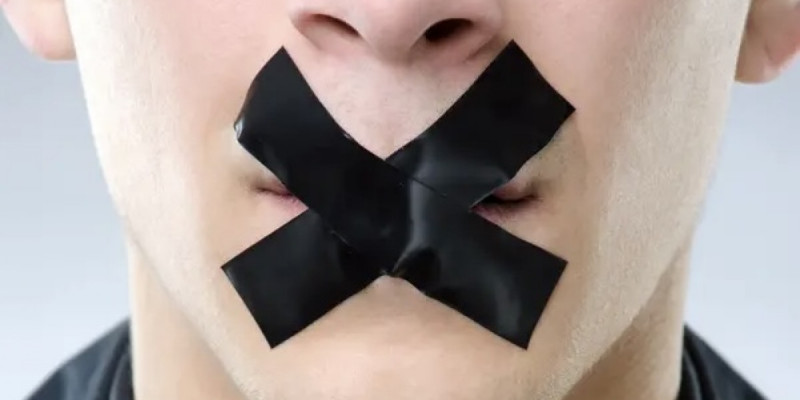 Бір апта сөйлемесек не болады?