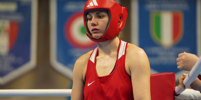 Бокстан Азия чемпионаты: Валентина Хальзова 1/4 финалда мерзімінен бұрын жеңіске жетті