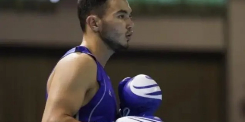 Азия чемпионаты: Ерасыл Жақпеков өзбекстандық боксшыға есе жіберді