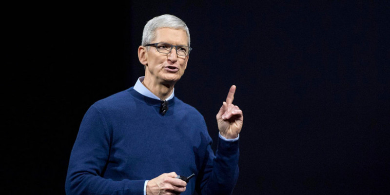 Apple басшысы смартфоннан алыстап, табиғатқа жақындауға шақырды