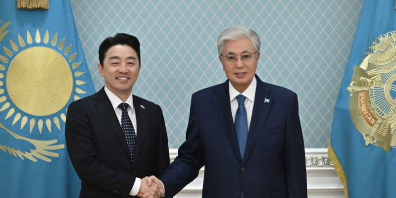 Мемлекет басшысы Корея президентінің арнаулы өкілімен кездесті