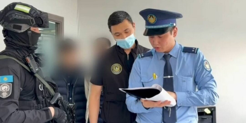 Ақтөбедегі ХҚКО-да шетел азаматтарын заңсыз тіркегендер ұсталды