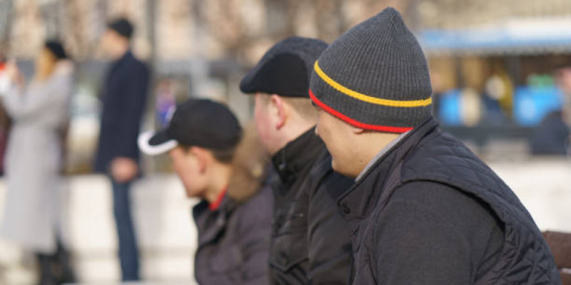 Алматы тұрғынын бір топ адам соққыға жыққан