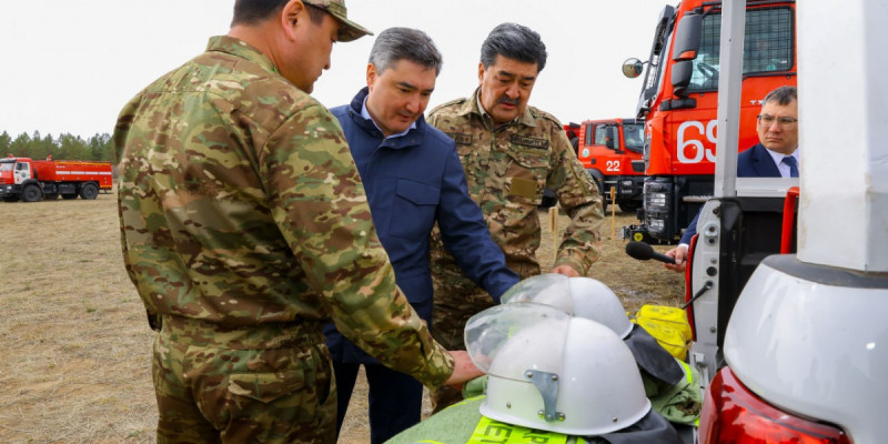 Олжас Бектенов «Семей орманы» резерватында өртті ерте анықтау жүйесінің дайындығын тексерді