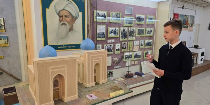 Павлодарлық оқушы тарихты үш тілде түсіндіретін ойын әзірледі