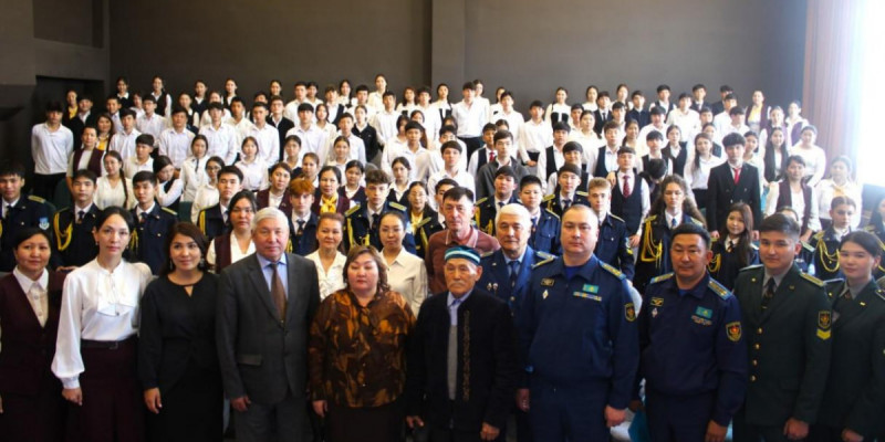 Ғарышкерлер күні: Ақтөбеде жастарды авиациялық және ғылыми бейінде даярлау кеңейтілуде