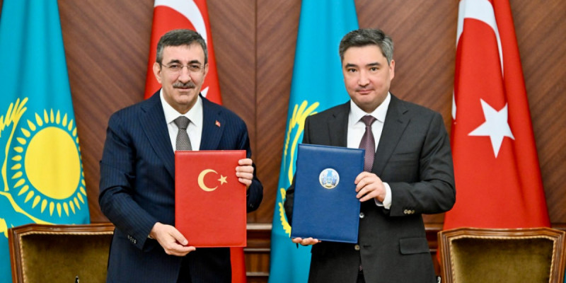 Олжас Бектенов пен Түркия вице-президенті үкіметаралық комиссияның отырысын өткізді