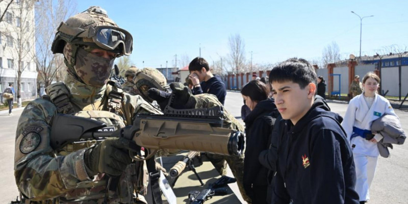 Ашық есік күні: 15 мыңнан астам қазақстандық әскери бөлімдерді аралады