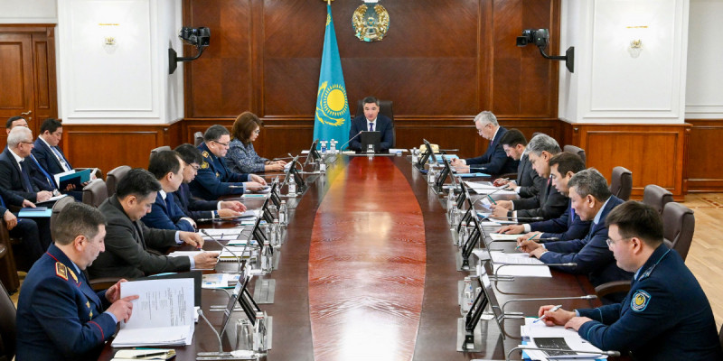Үкіметте «Заң мен Тәртіп» қағидатын іске асыру мәселелері қаралды