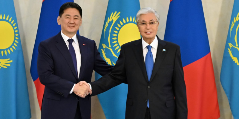 Қазақстан мен Моңғолия президенттері шағын құрамда келіссөз жүргізді