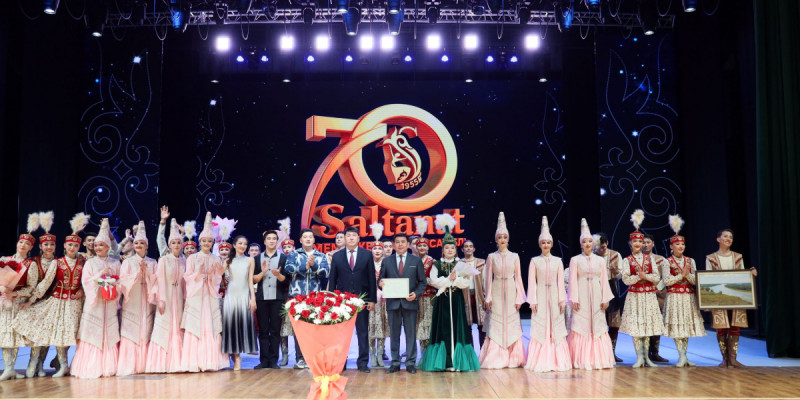 Ақжайықта би керуені: «Салтанат» 1000-нан астам көрермен жинады