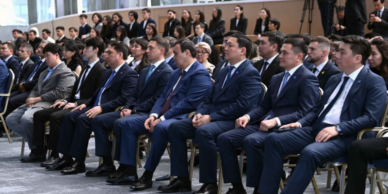 Жасанды интеллект байқаулары қоғамда жаңа технологиялық мәдениет қалыптастырады – Президент