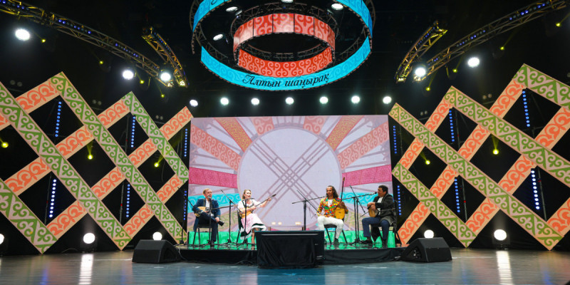 Астанада алғаш рет «Алтын шаңырақ» этносаралық айтысы өтті