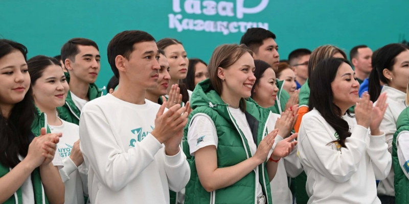 Тоқаев Оқу-ағарту министрлігіне «Жасыл сабақтар» жобасын әзірлеуді тапсырды