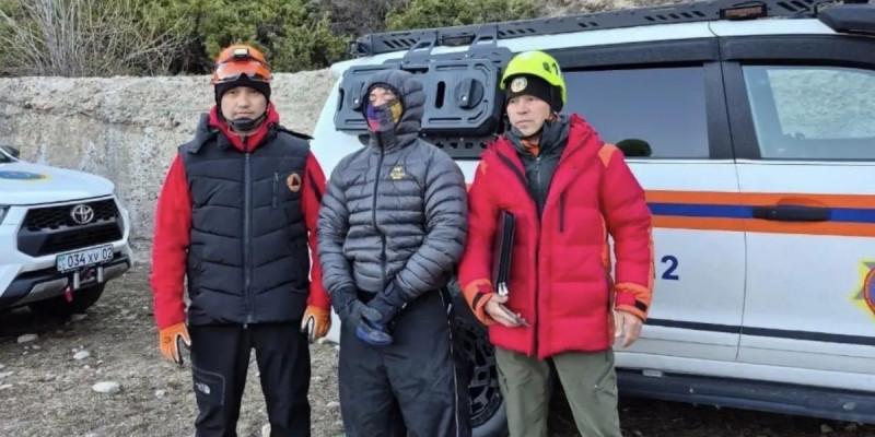 Алматы тауларында адасып кеткен турист табылды