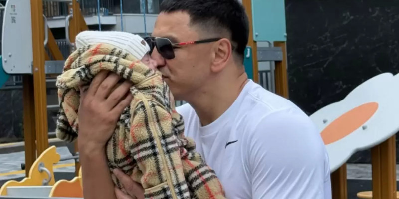 Боксшы Жанқош Тұраров қуанышты жаңалығын бөлісті