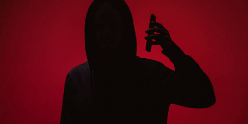 Ақтөбеде бұрынғы әйелін аңдыған ер адам ұсталды