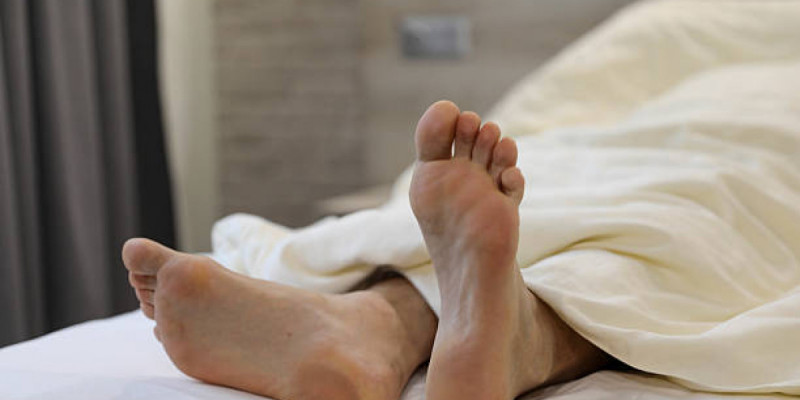Ұйықтап жатқанда аяқ қозғалту мен диабет арасында байланыс бары анықталды