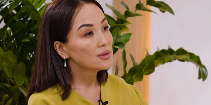 «Соттастым да, боқтастым да»: Ләйлә Сұлтанқызы блогерлер туралы жазба жариялады