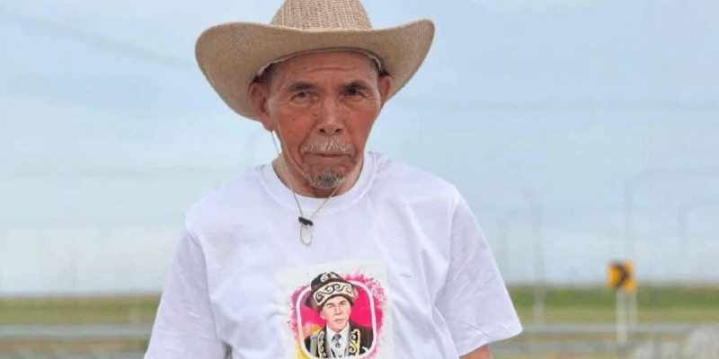 Ұлытаулық 76 жастағы ақсақал 53 күннің ішінде Парижге жаяу жетті