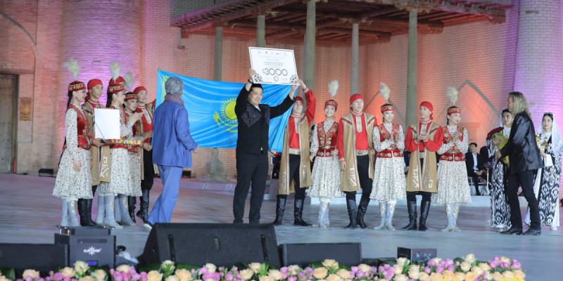 «Салтанат» мемлекеттік би ансамблі халықаралық фестивальде жүлделі орын алды